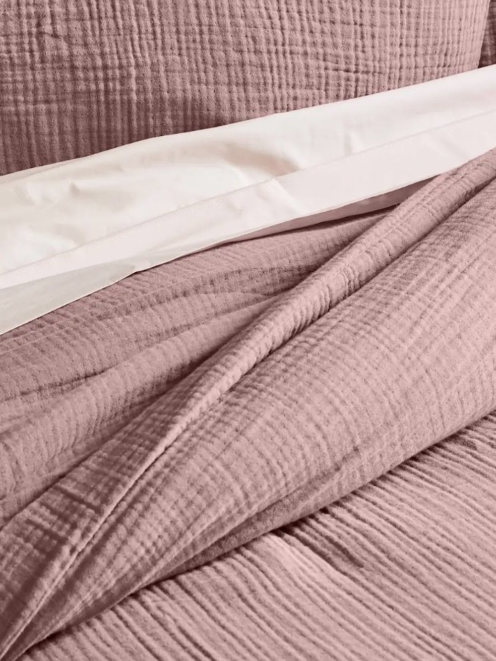 Quince Organic Cotton Gauze Throw in Fig, OOS